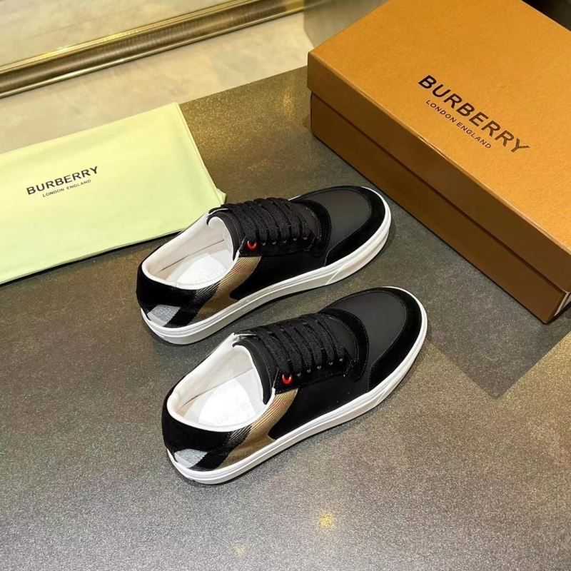 Burberry Low Shoes